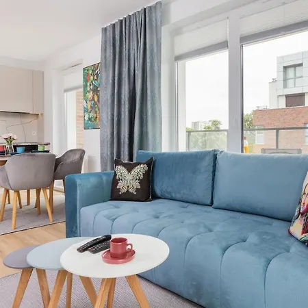 Srodmiescie Angielska Grobla With Free Parking By Renters *