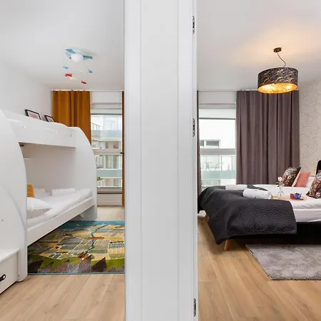 Srodmiescie Angielska Grobla With Free Parking By Renters Apartment Gdansk