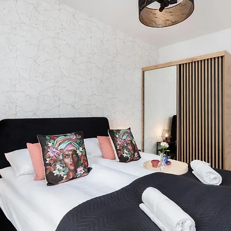 Srodmiescie Angielska Grobla With Free Parking By Renters 公寓 *