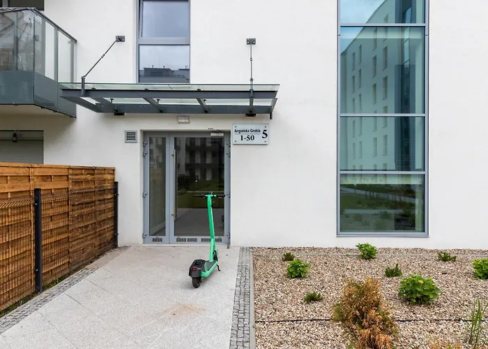 Apartment Srodmiescie Angielska Grobla With Free Parking By Renters Gdansk