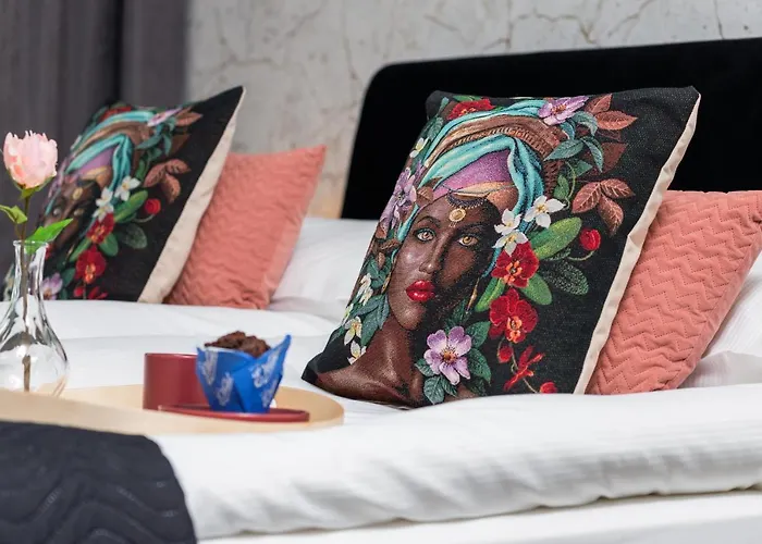 Srodmiescie Angielska Grobla With Free Parking By Renters Gdansk