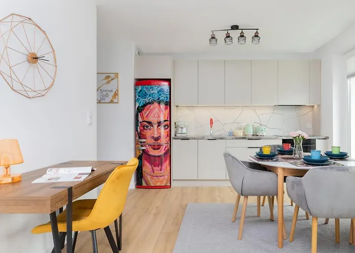 Apartment Srodmiescie Angielska Grobla With Free Parking By Renters Gdansk